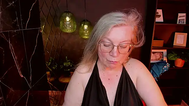 Chatroom XXX en direct de NataliMellow