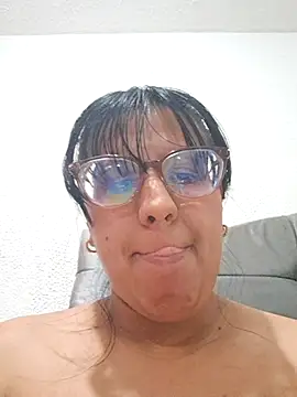 Chat XXX ao vivo de ZaidaWet