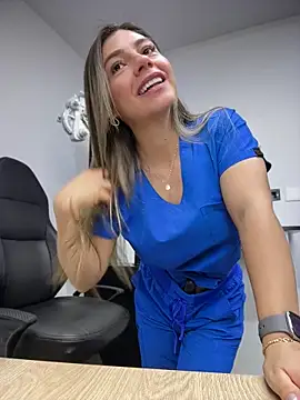 Chat XXX en directo de alicee16