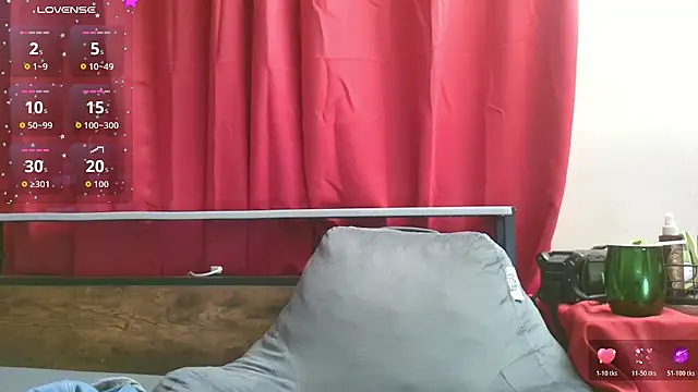 squishkinkの  ライブXXXチャット