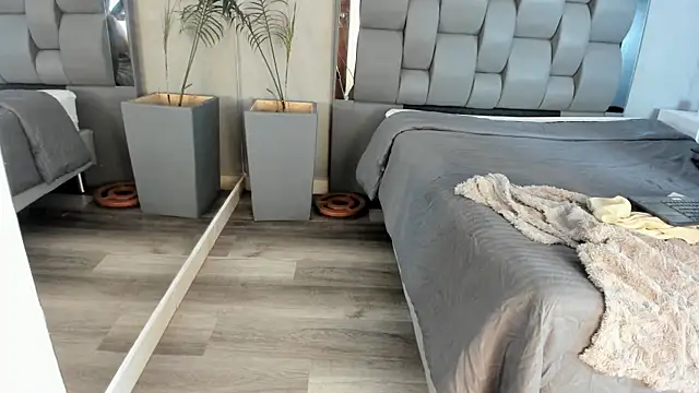 Charlie___Musk 现场XXX聊天