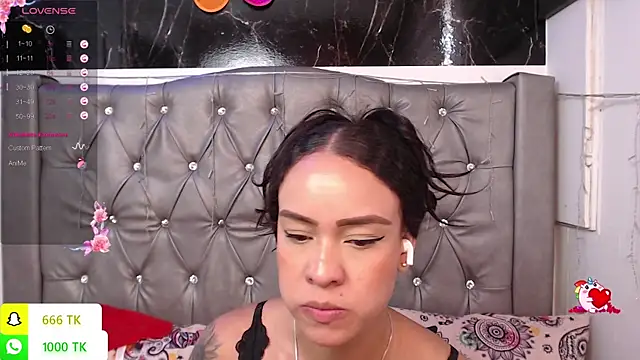 Chat XXX en directo de LAILAGUMMY