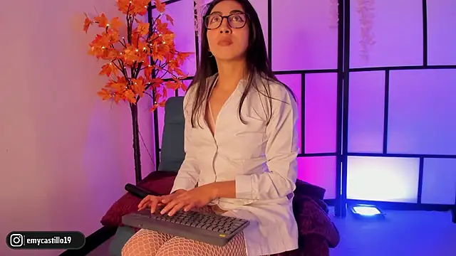 eimy_castillo's Live XXX Chat