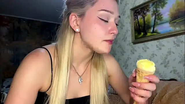 AlisiaStreitmatter's Live XXX Chat