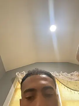 Živý XXX chat Mellyj053