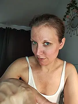 Chat XXX en directo de Candy_Cougar