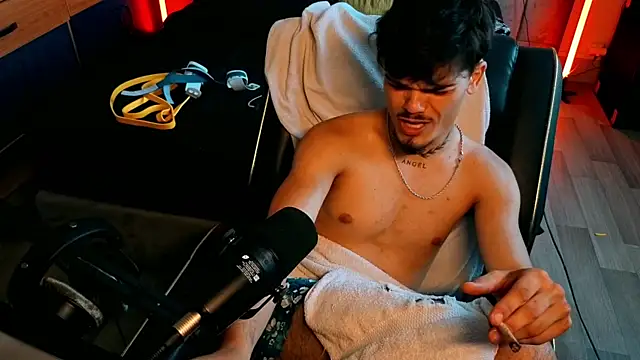 JordanShown Live XXX chat