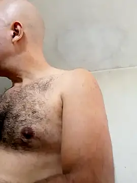 Juan_45's Live XXX Chat