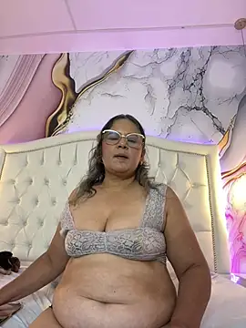 Sembang XXX Secara Langsung Lucy_Milf_474