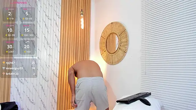 Chris_vega_'s Live XXX Chat