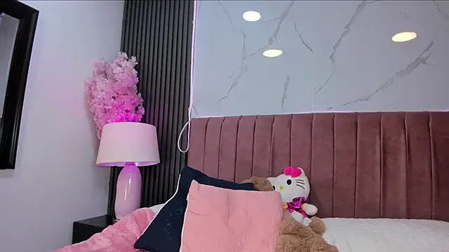 Chat XXX en directo de Madison_Noir