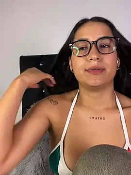 Val12777 – Live XXX-chat