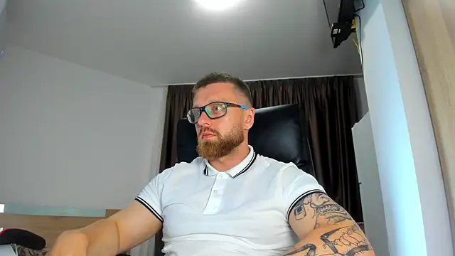 Онлайн чат XXX Findom_guy