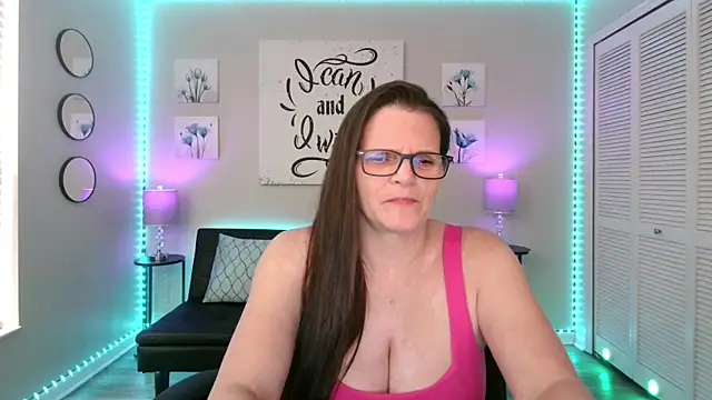 ClassySamantha Chat XXX in diretta
