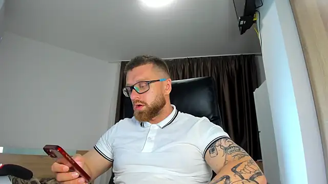 Онлайн чат XXX Findom_guy