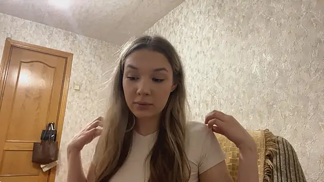 AminaGirl: онлайн-секс-чат
