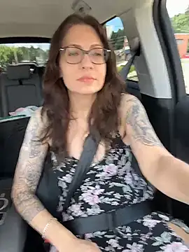 XXX chat uživo modela BeautifulMesss