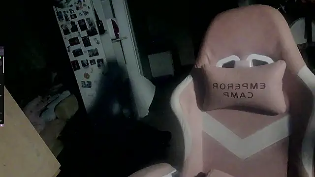 Chat +18 de Green_angel ao vivo