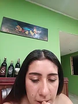 CAROLINE__07: онлайн-секс-чат