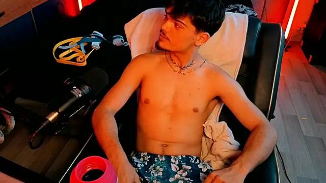 JordanShow live XXX chat