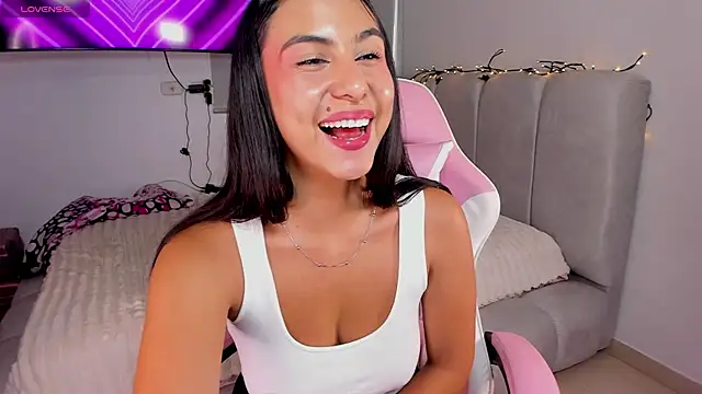 Chat +18 de SarahCute14 ao vivo