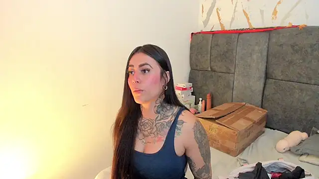 Онлайн чат XXX Cristal_Velle