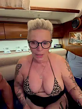 German_MilfのライブXXXチャット