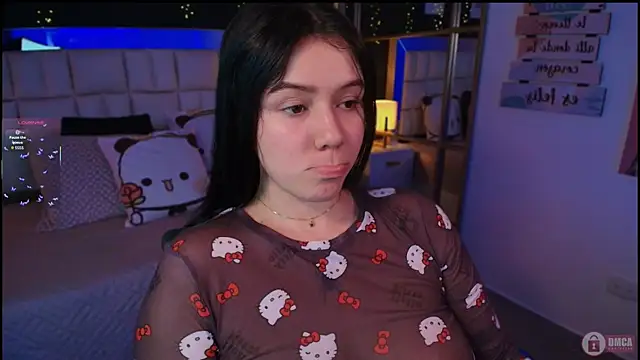 emmy_wattsoonのライブXXXチャット