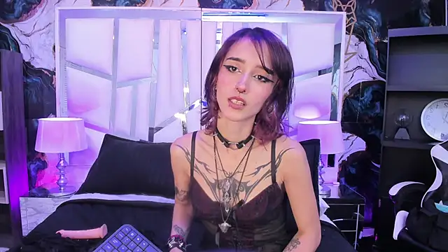 צ'אט XXX בשידור חי של kat_ashbourne