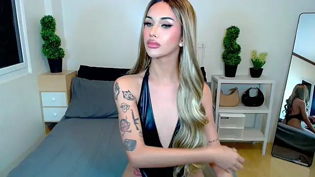 Chatroom XXX en direct de HorsecockMadison