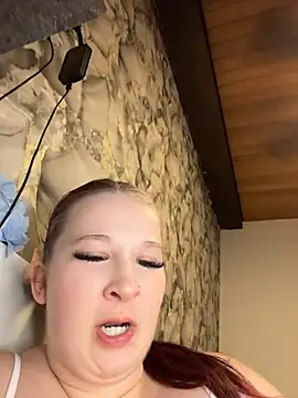 Онлайн чат XXX LittleChaosQueen