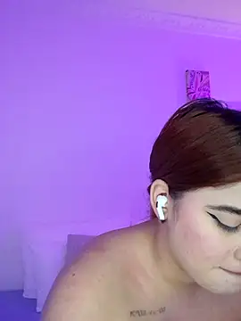 Онлайн чат XXX martina_connor1