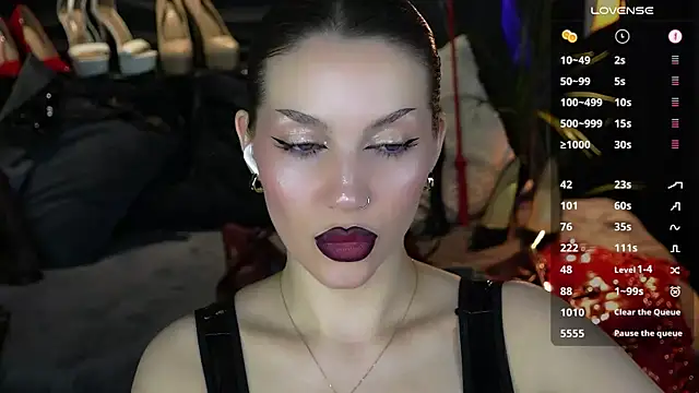 Sembang XXX Secara Langsung MistressDarsy