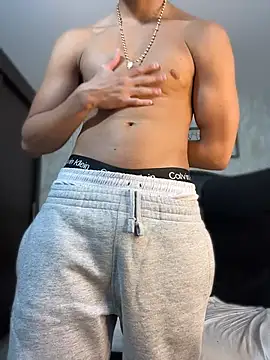 Lander_Cruz élő XXX-chatje
