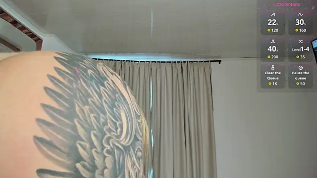 XXX chat uživo modela kimjonnes01