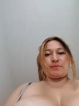 צ'אט XXX בשידור חי של Sexy_Valeshca