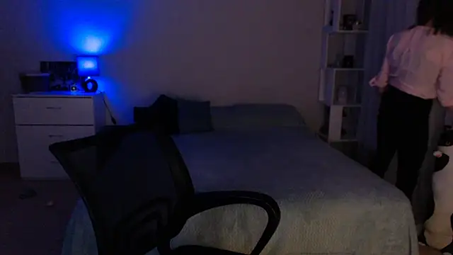 UnicornEsc's Live XXX Chat