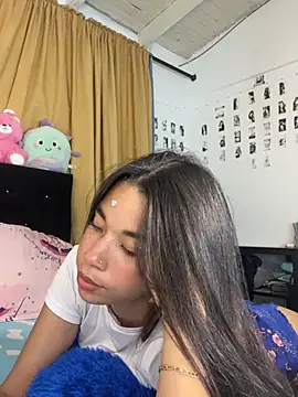Milleradhara24 现场XXX聊天