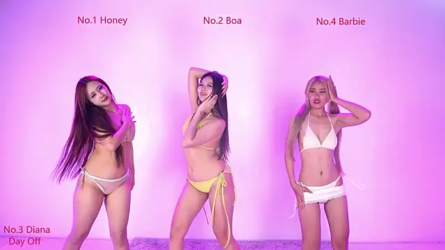 Honeyy-Angel's Live XXX Chat