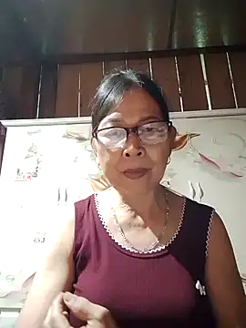 Sky-rain98's Live XXX Chat