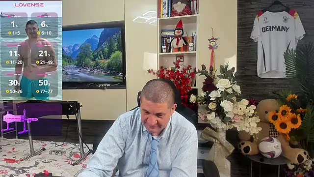 SpartacusDaddy48 Chat XXX live