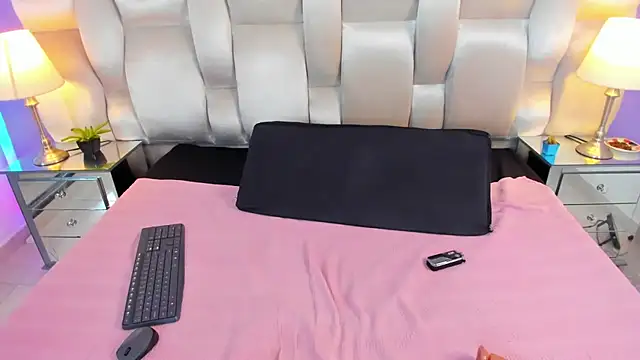 Онлайн чат XXX Emma_Houston_