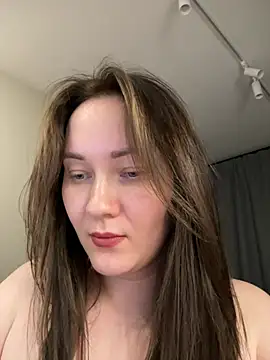 Kiss_My_Body Live XXX-Chat