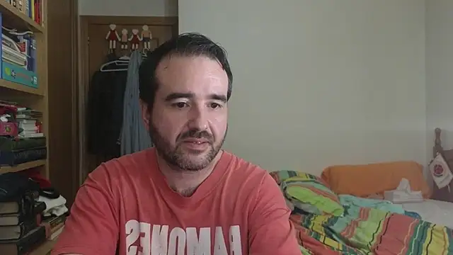 curiosillo83 Adlı Modelin Canlı XXX Sohbeti