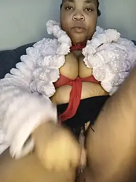 BeverlyQueen15: онлайн-секс-чат