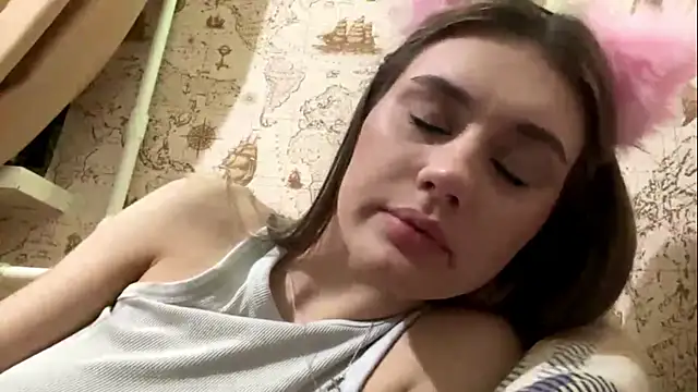 PrincessSkowyra's Live XXX Chat