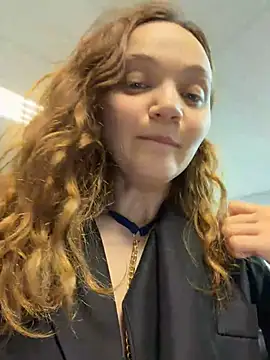 TheYourL – Live XXX-chat