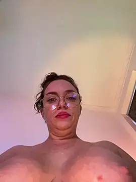 Sembang XXX Secara Langsung FemDom_RubyKnightXXO