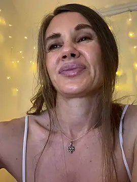 LucieMack's Live XXX Chat