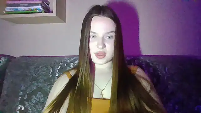 BratzDollVibes' Live XXX Chat